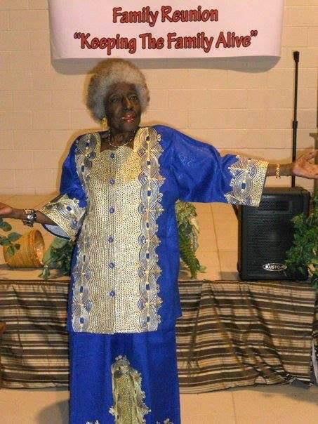 74906_10202470358304870_1549719443_n